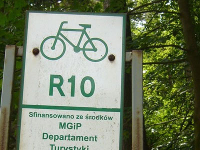 znak wskazujący kontynuację szlaku rowerowego